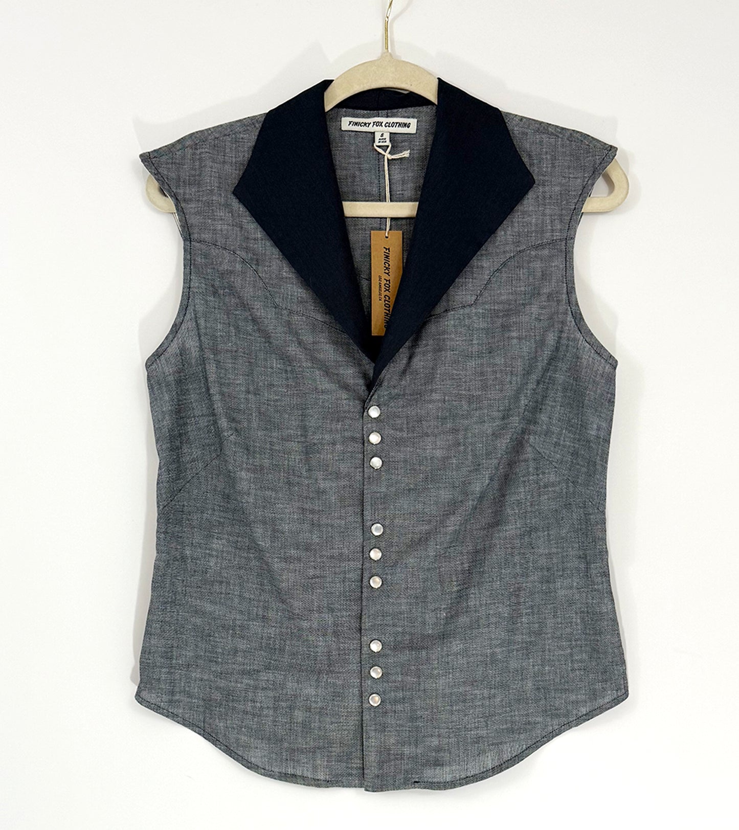Nancy Sleeveless Western Blouse- Pepper Blue
