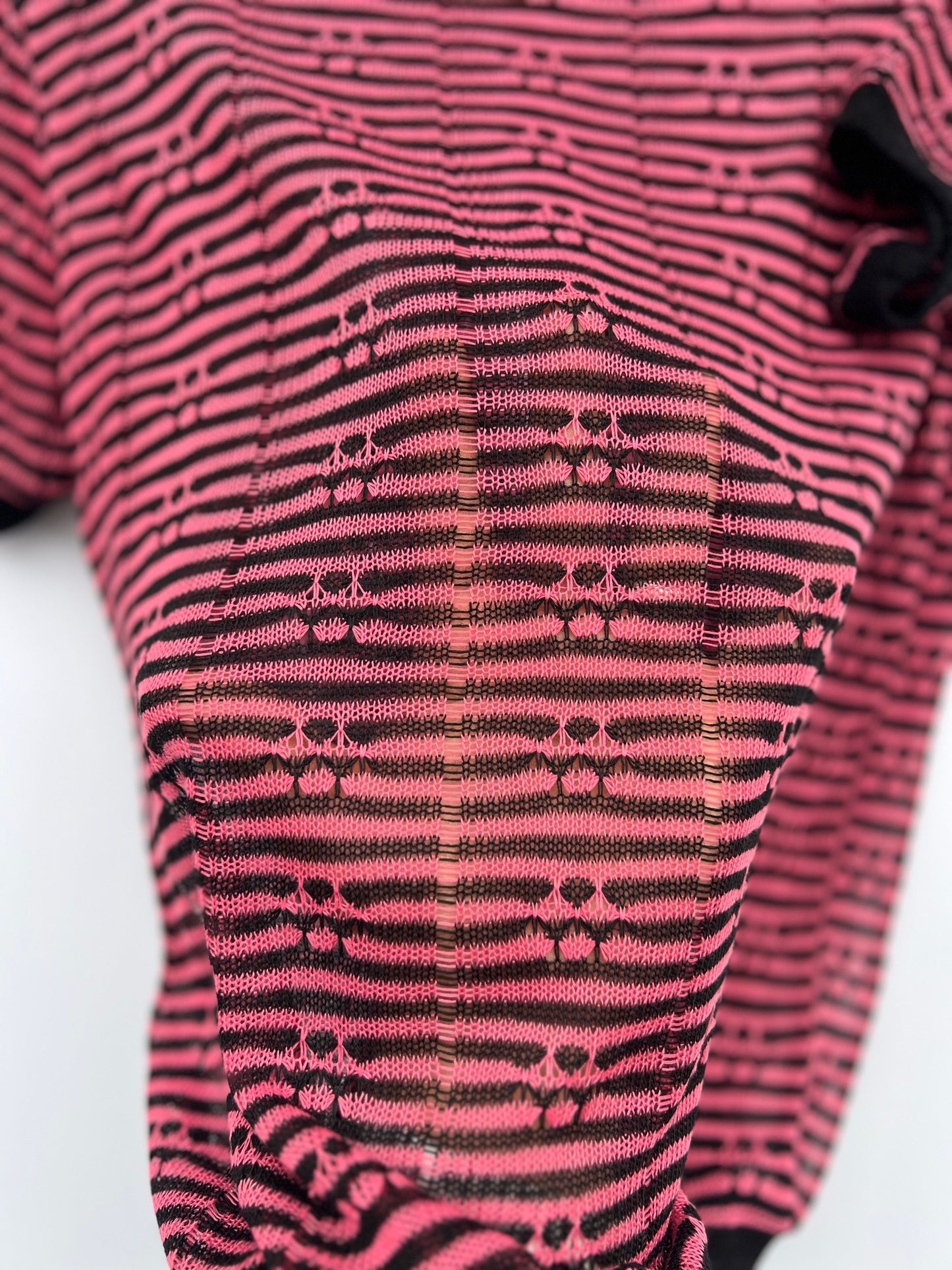 Marlon Sweater Shirt - Black / Pink