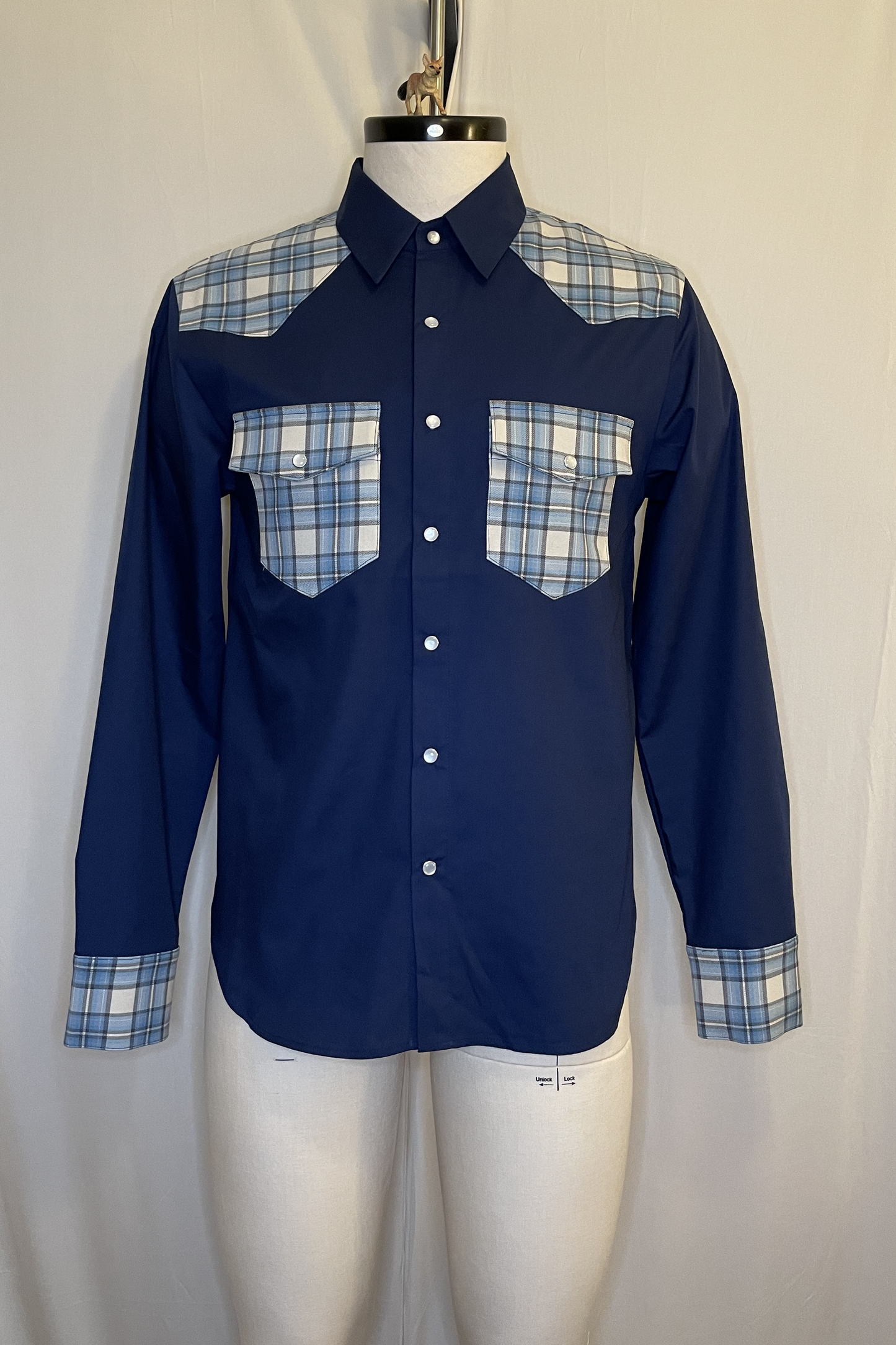 MENS BLUE PLAID FRONT