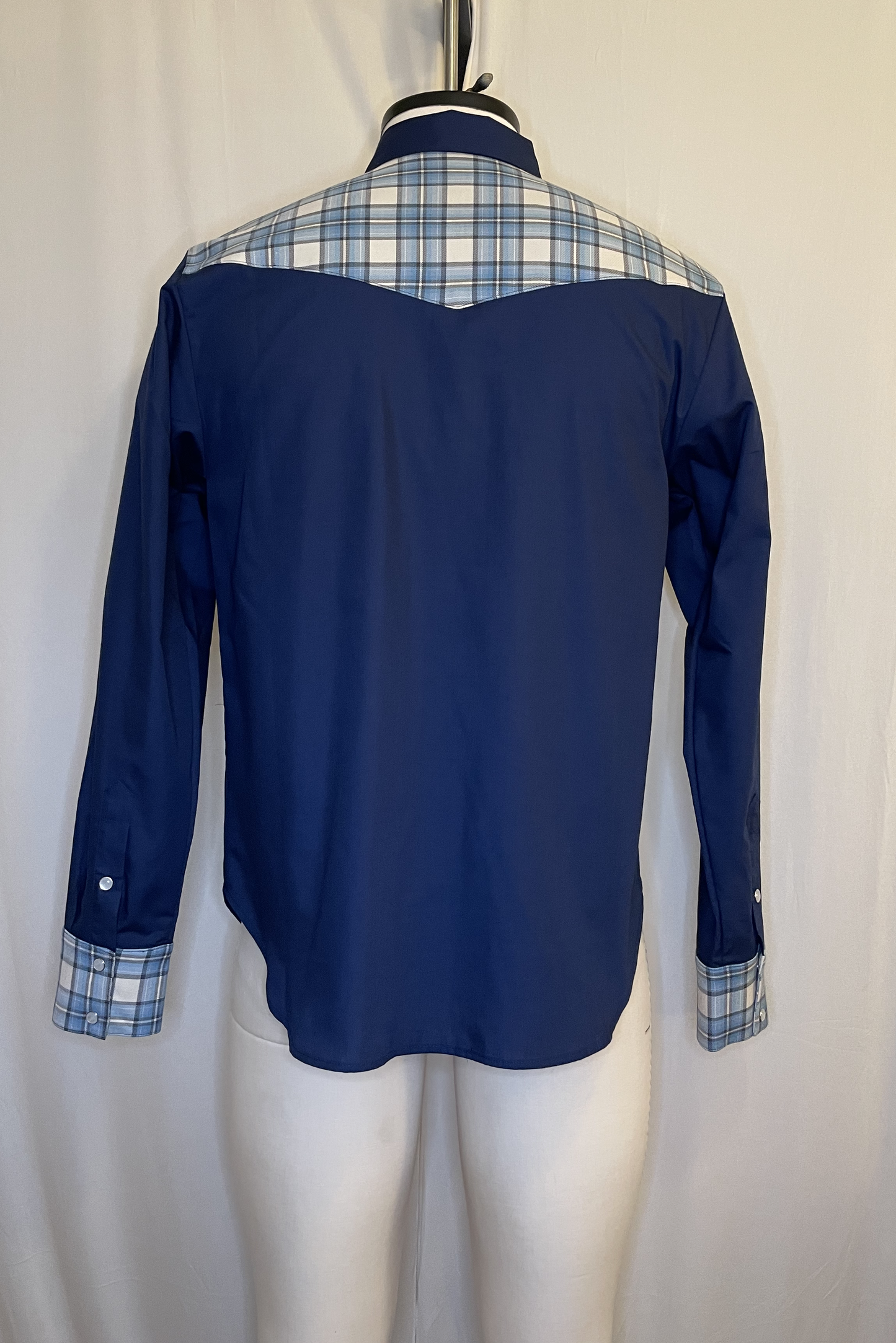 MENS BLUE PLAID BACK