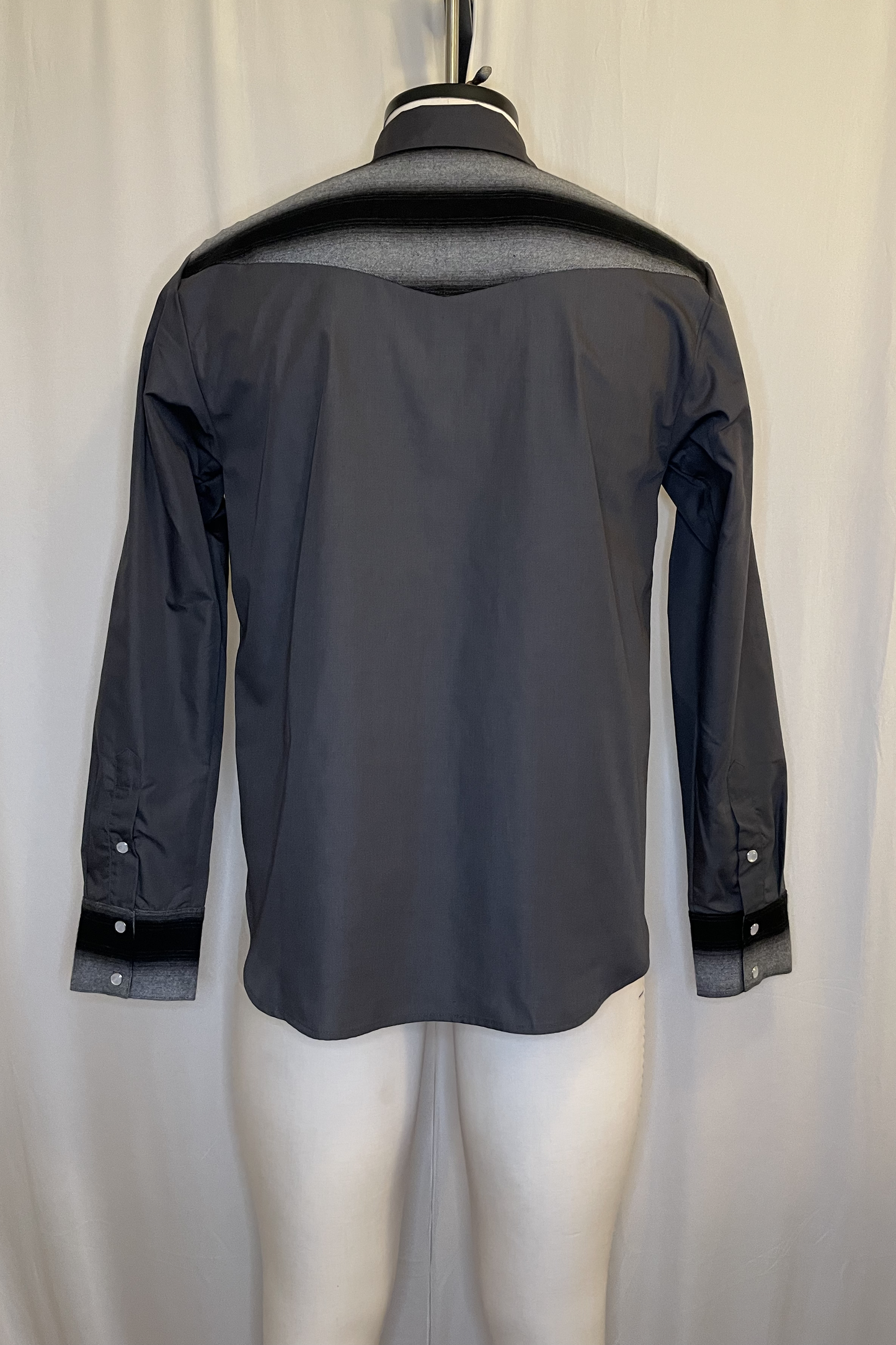 MENS DARK STRIPE BACK