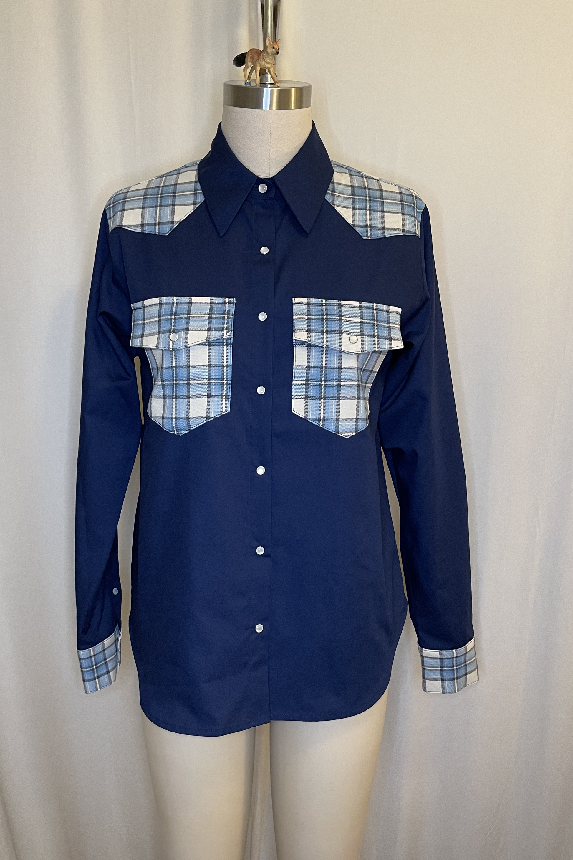 WOMENS BLUE PLAID FRONT